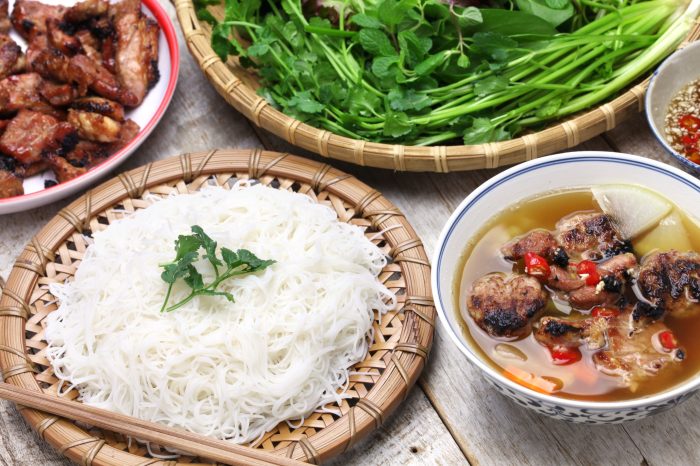 bún chả nước mắm