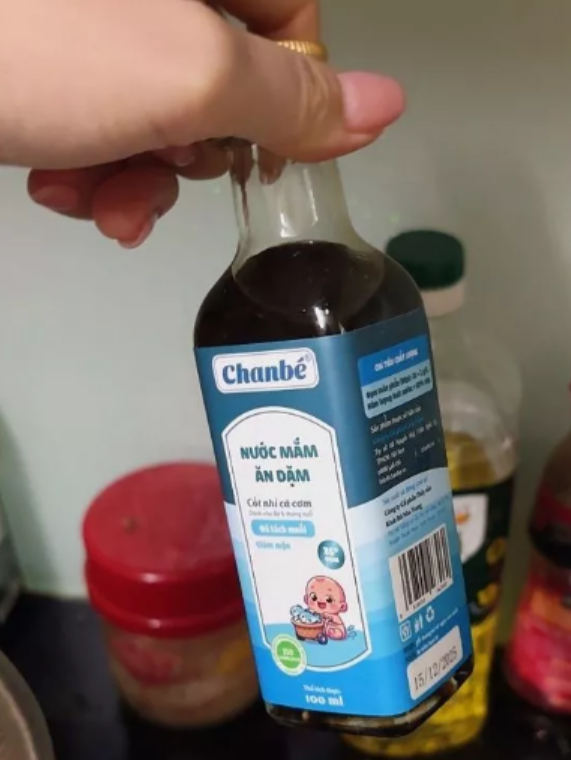 Khi nào nên dùng và cách nêm nước mắm đúng cách cho bé ăn dặm