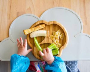 Bé ăn gia vị sớm có sao không? Hướng dẫn dùng gia vị ăn dặm an toàn cho bé