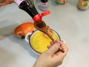 Có nên cho bé ăn nước mắm? Lợi, hại và cách dùng đúng khi ăn dặm!